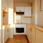 Come arredare una cucina stretta e lunga in modo funzionale