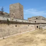 Castello Normanno-Svevo di Bari: visita tra potere, difesa e spazio urbano