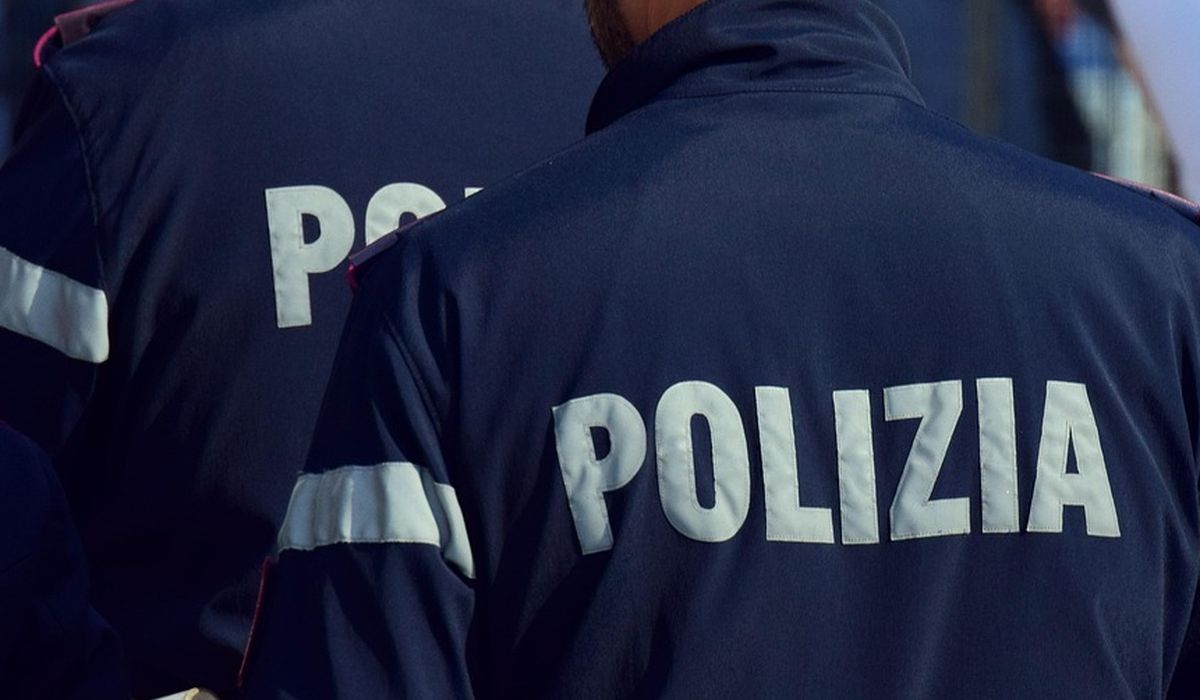 Spoofing a Bari, falsificato il numero della Polizia